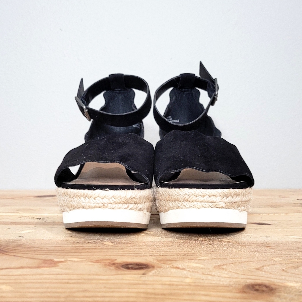 Vintage 78 Andrea Black Faux Suede Espadrille Wedge Sandals Size 6 NEW - Picture 3 of 12